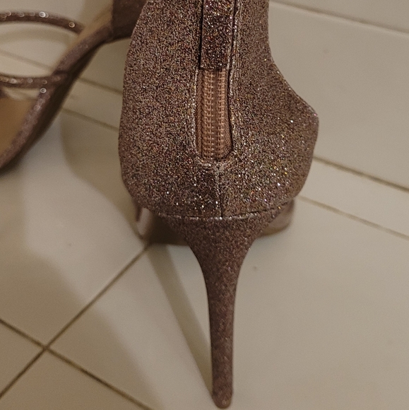 Bebe Pink Heels 👠 - Picture 3 of 5